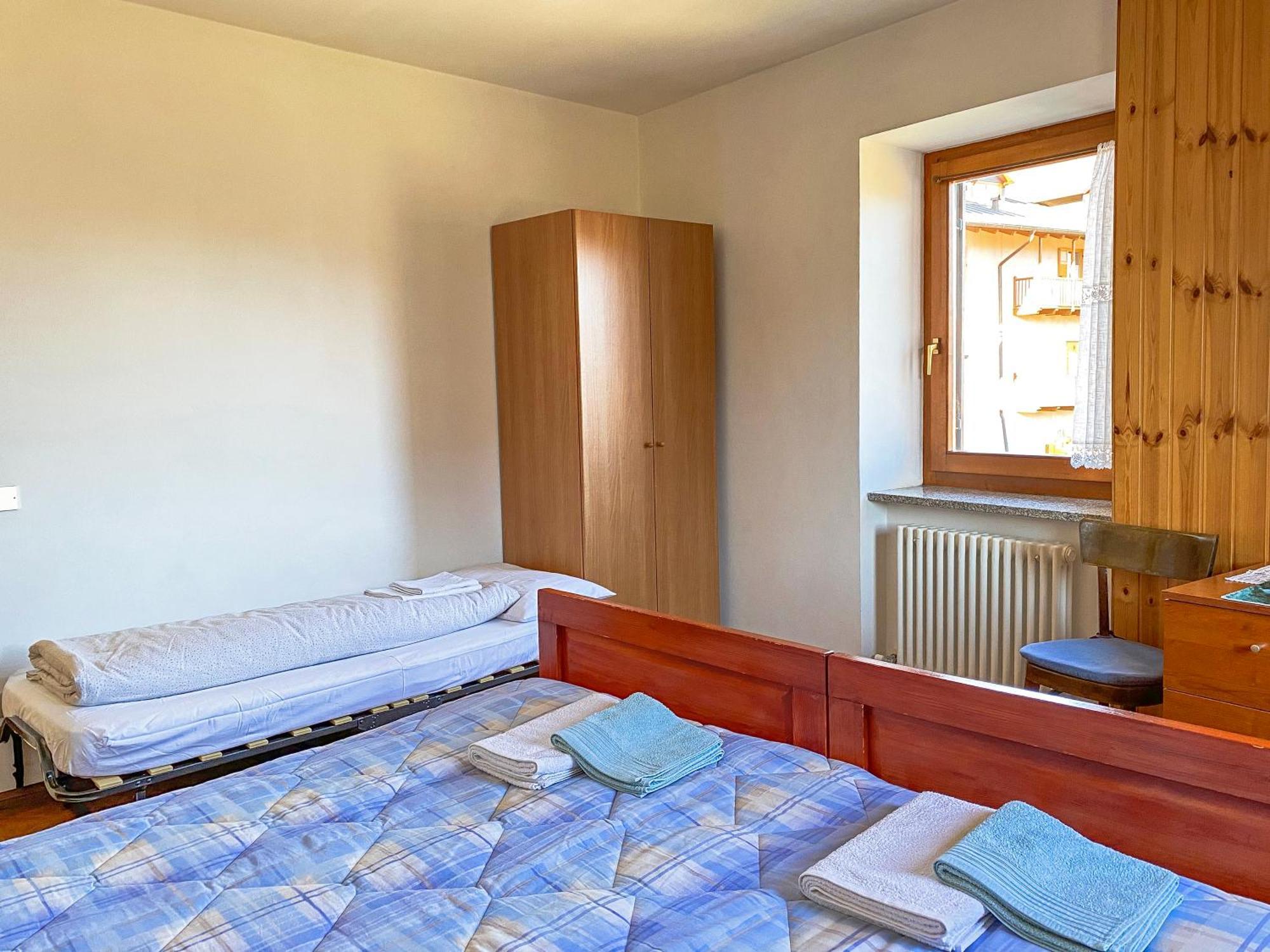 Appartamento l'edera Cavedago Camera foto